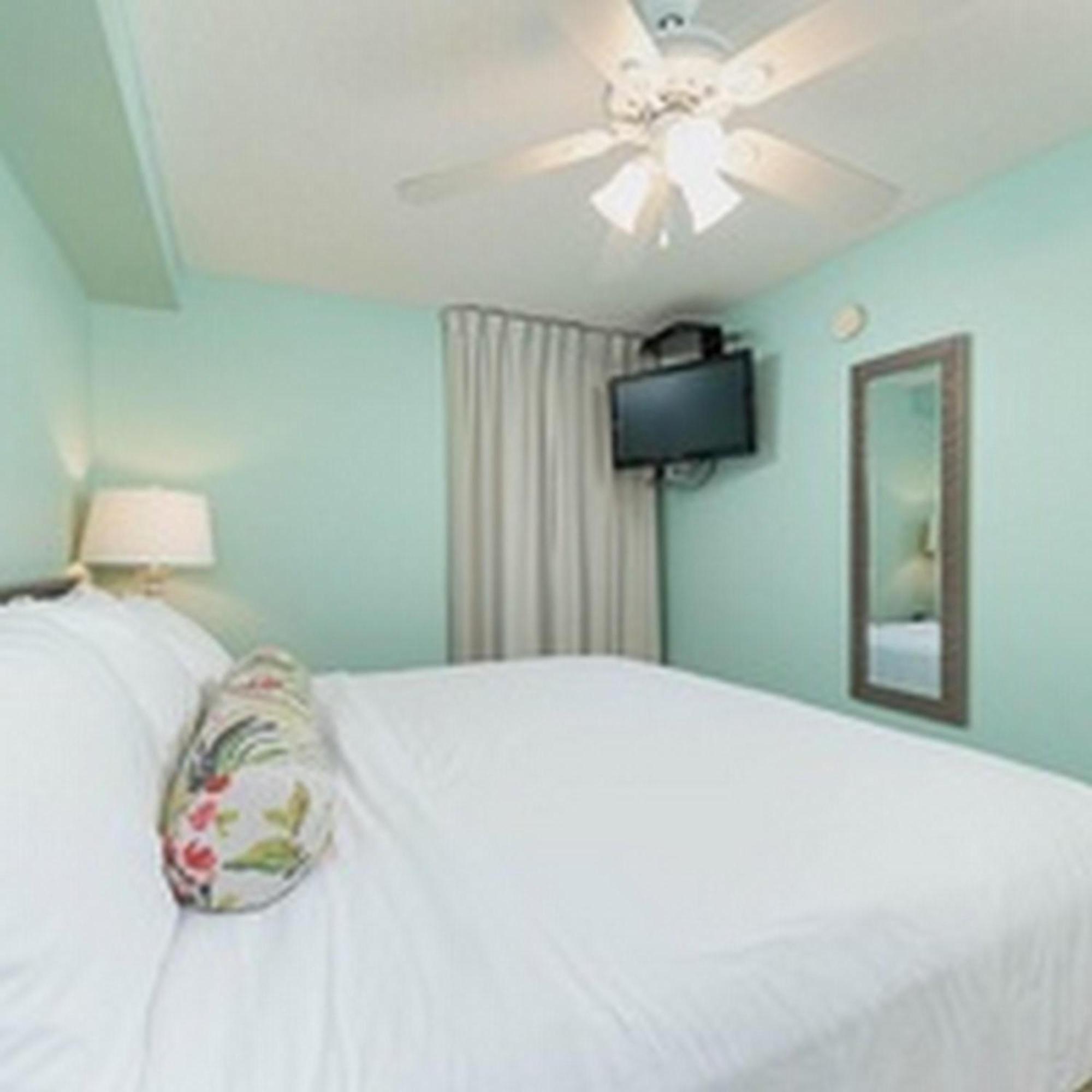 Phoenix All Suites Hotel Ґалф-Шорс Номер фото