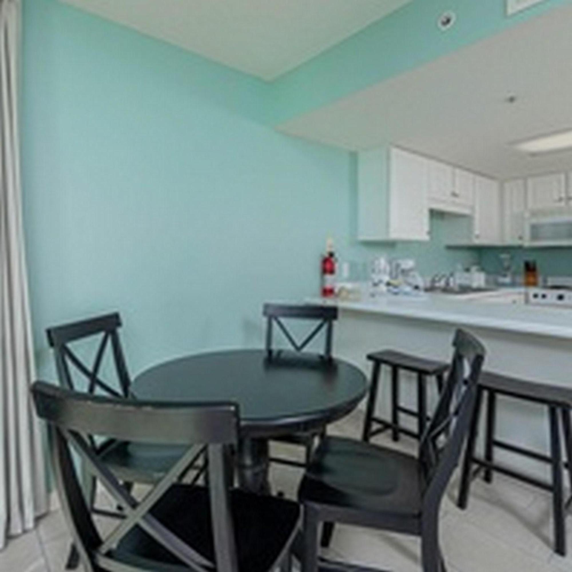 Phoenix All Suites Hotel Ґалф-Шорс Номер фото